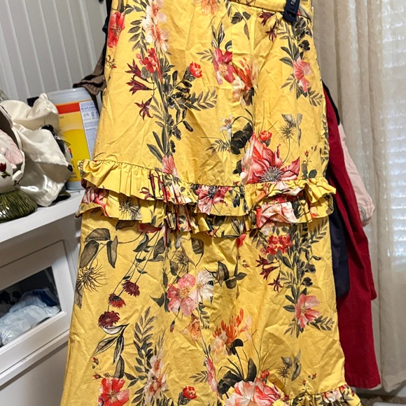 Floral Yellow Ruffle Top - Picture 5 of 5